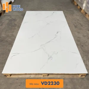 tam-nhua-gia-da-pvc-van-da-op-tuong
